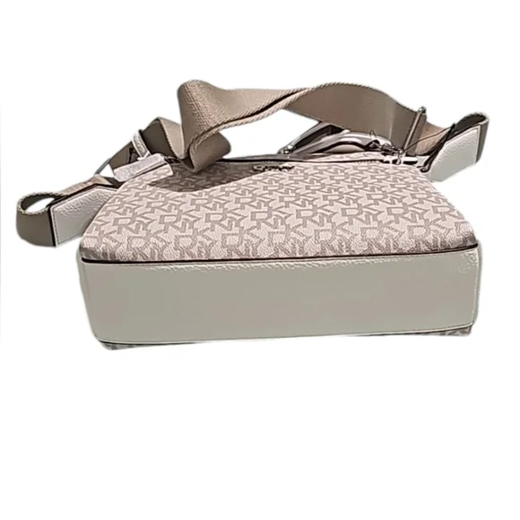 DKNY MADDY CROSSBODY  PURSE - Picture 3 of 7